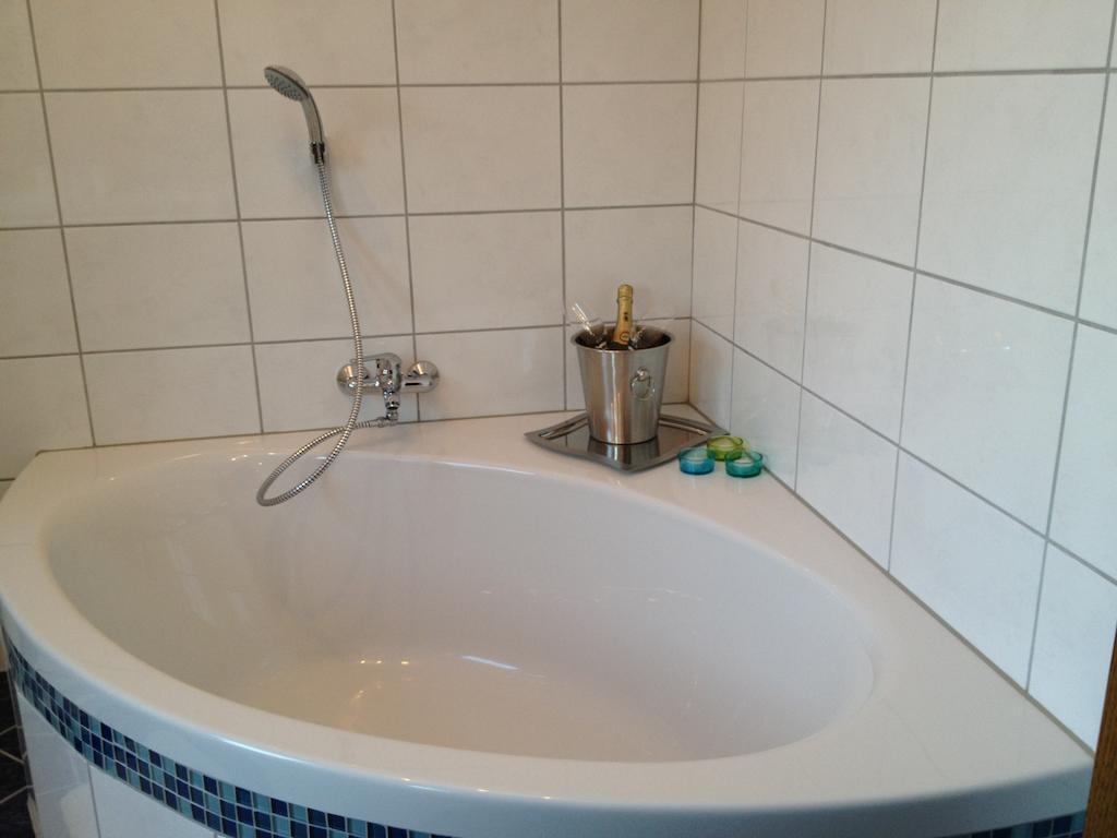 Haus Zur Therme Bad Mitterndorf Habitación foto